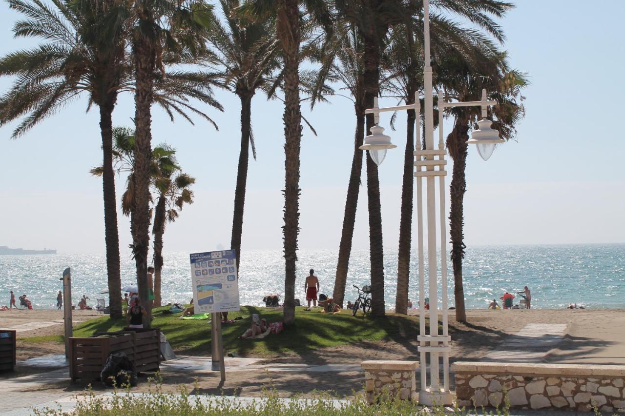Frente Al Mar Lägenhet Málaga Exteriör bild